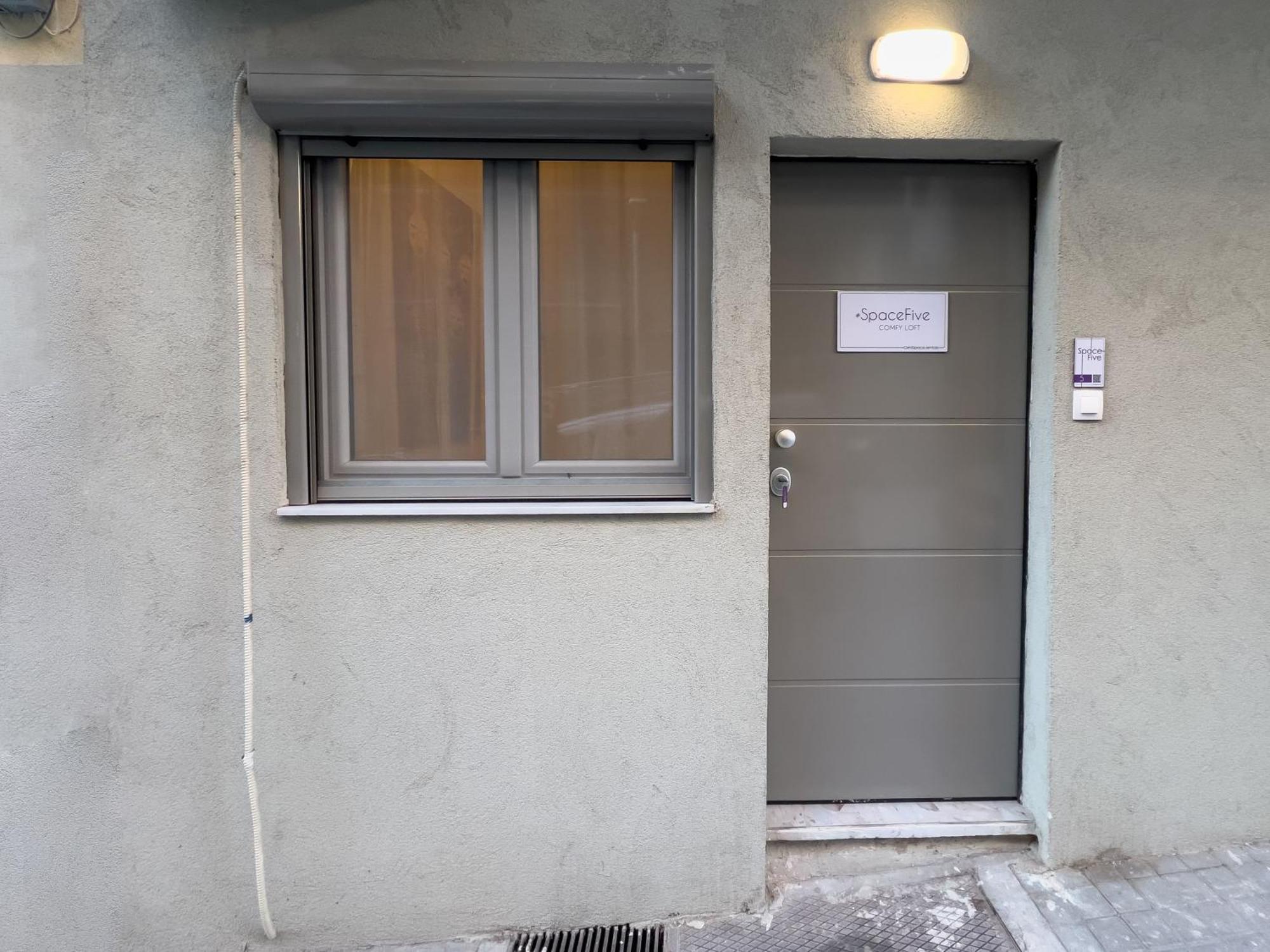 Ikaros Welcome Stay Downtown Loft - Explore Center By Foot - Close To Arch Of Galerius Tessalónica Exterior foto