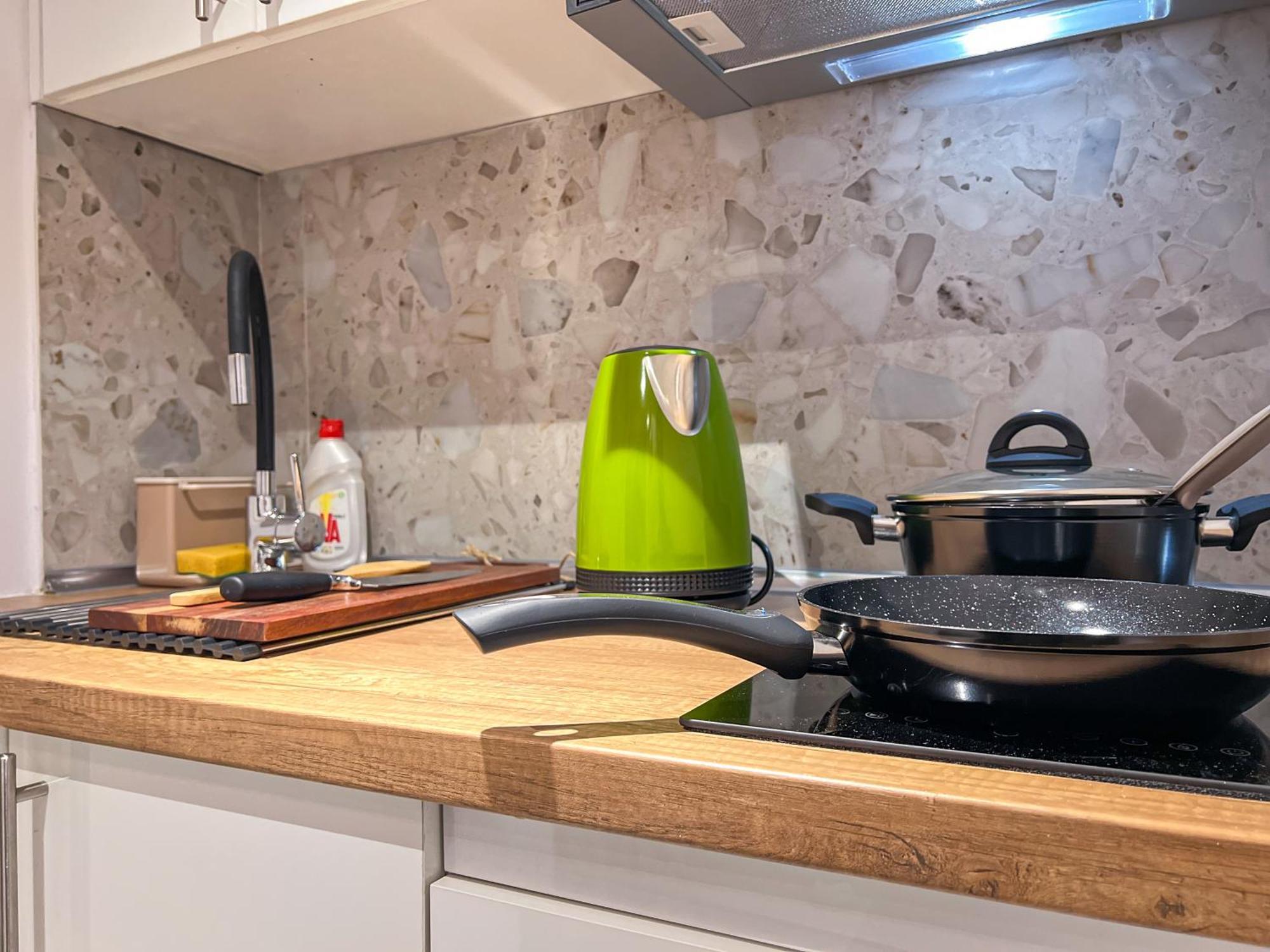 Ikaros Welcome Stay Downtown Loft - Explore Center By Foot - Close To Arch Of Galerius Tessalónica Exterior foto